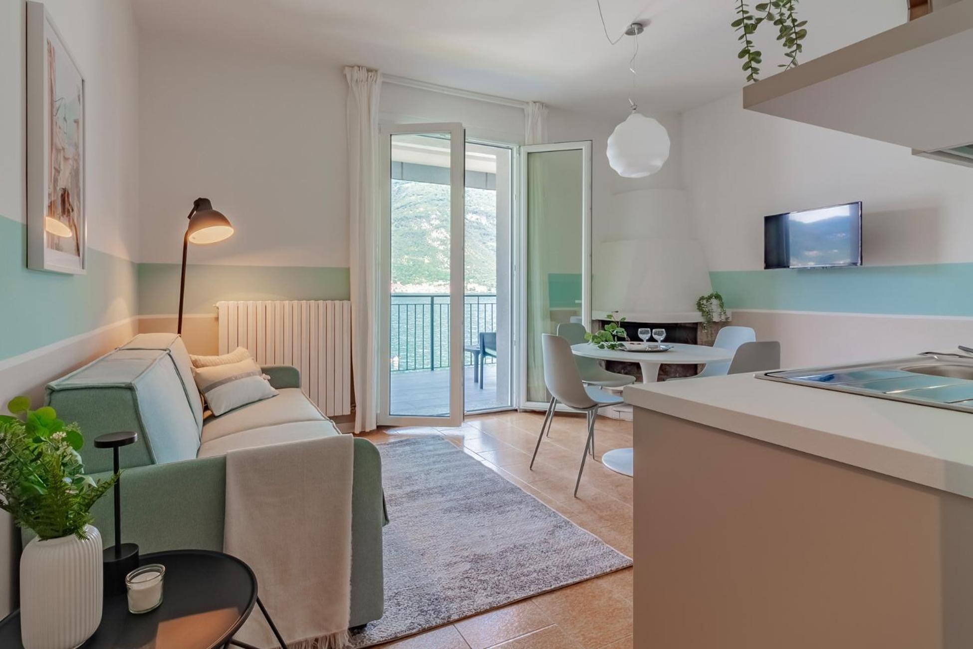 Ninfea Apartments By Wonderful Italy Lezzeno Exteriör bild